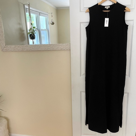 NWT BLACK MAXI DRESS FOR WOMEN - Picture 1 of 5